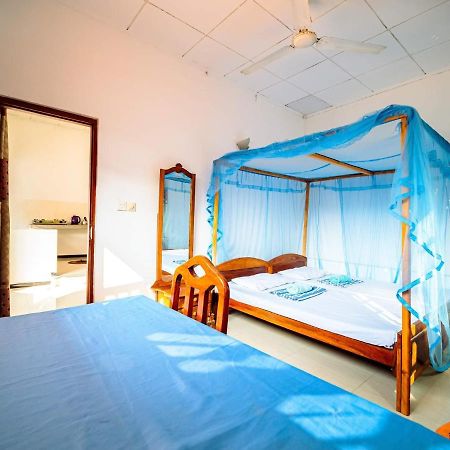 Surfing Guest House 마타라 외부 사진