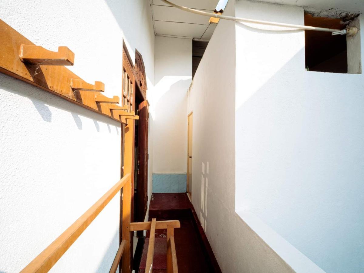 Surfing Guest House 마타라 외부 사진
