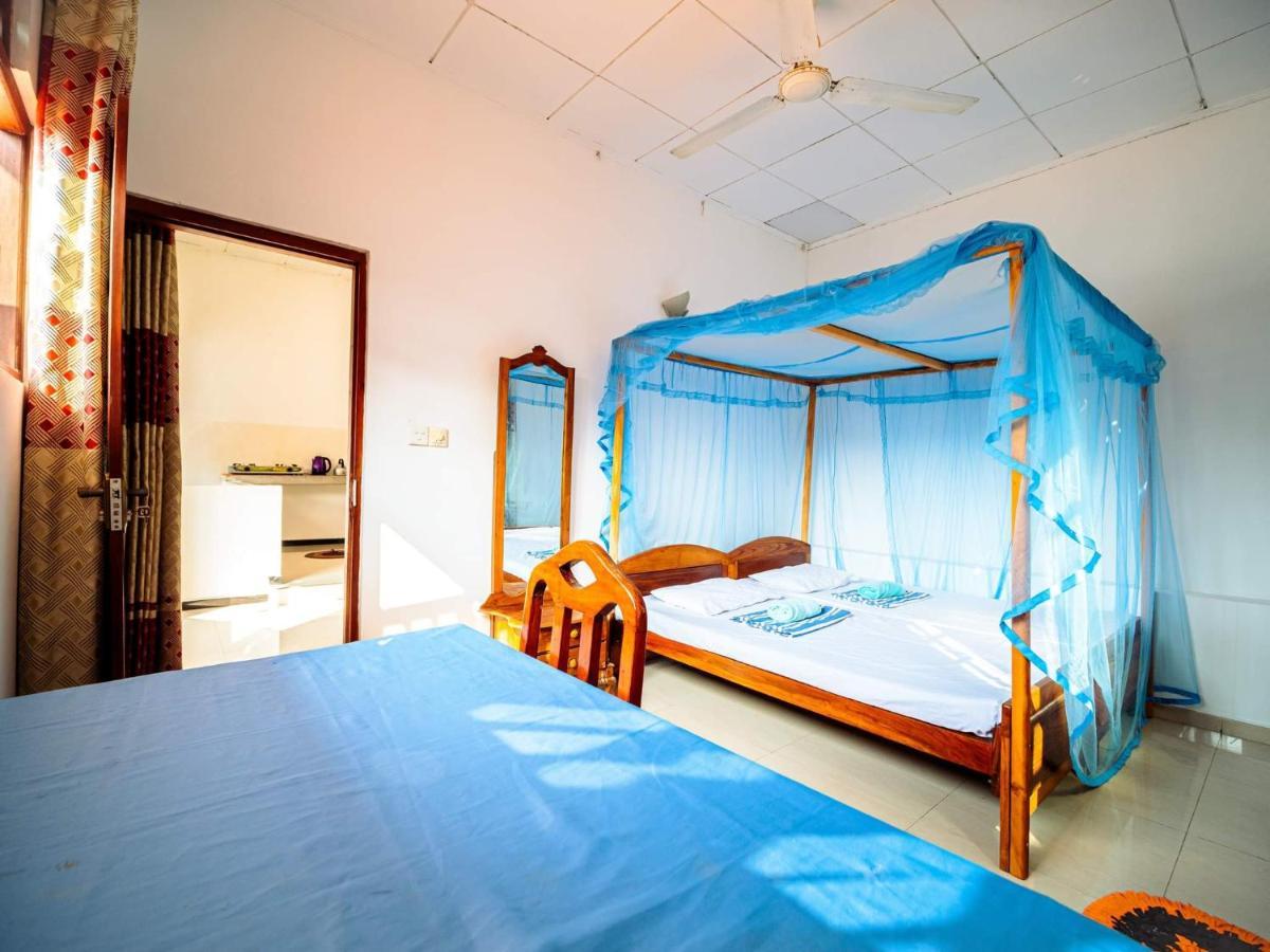Surfing Guest House 마타라 외부 사진